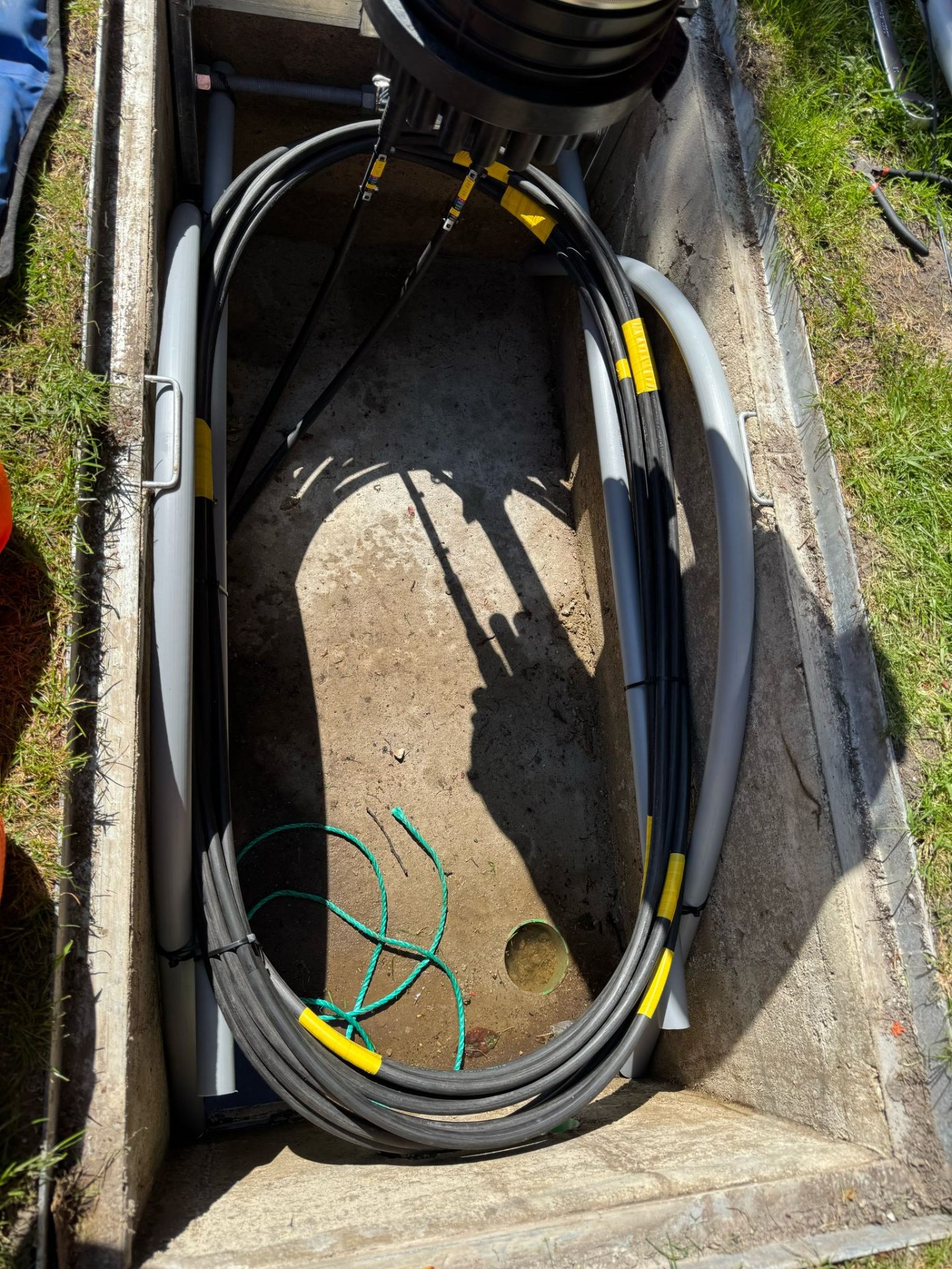 Alpha Communications.com Fibre Optic Engineering Solutions